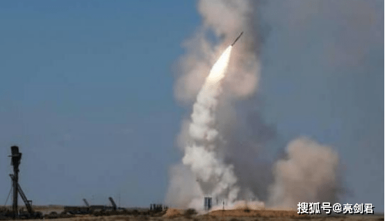 美国F-35在俄罗斯上空遭遇挫折，被俄罗斯击落的背后真相，美国F-35在俄罗斯上空遭遇挫折，真相揭秘背后的挫败原因