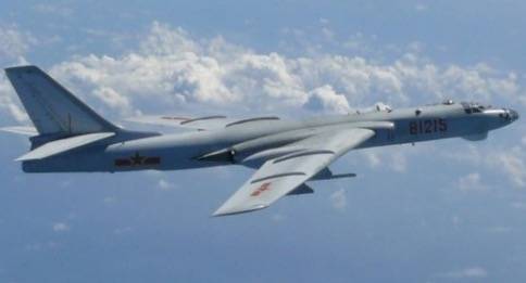 轰-6G型轰炸机，空中巨龙的崭新面貌，空中巨龙升级，轰-6G型轰炸机崭新面貌揭秘