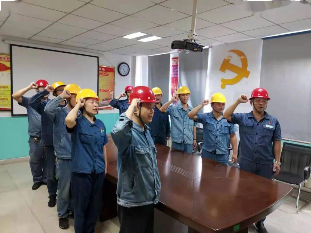 聂福如，一位引领时代的杰出人物，聂福如，时代引领者的杰出风采