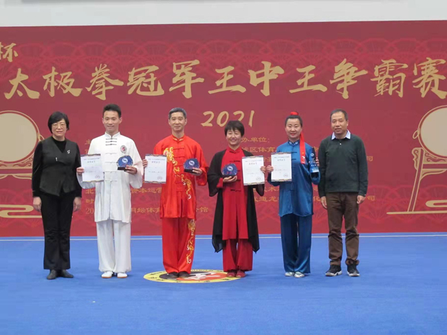 四肖三期必出一期王中王——揭秘彩票背后的秘密，揭秘彩票背后的秘密，四肖三期必出一期王中王揭秘彩票真相