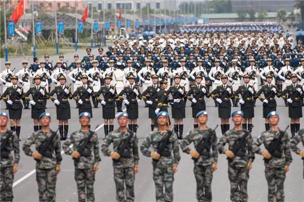 大阅兵口号，展示力量，彰显荣耀，大阅兵，展示力量，彰显荣耀时刻