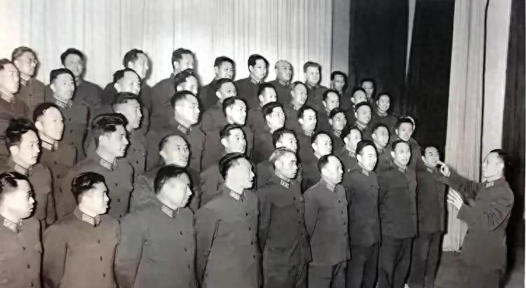 三军仪仗队之歌，荣耀与力量的交响，三军仪仗队之歌，荣耀与力量的辉煌交响
