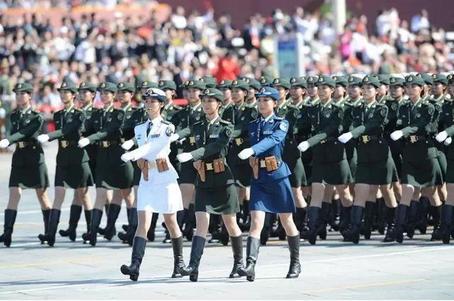 各国的大阅兵，展现军威与国力的盛大仪式，全球大阅兵，展现军威与国力的盛大仪式