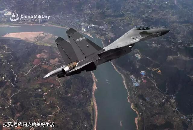 中国空军歼-16战斗机的崛起，空中力量的崭新篇章，中国空军歼-16战斗机的崛起，空中力量的新纪元