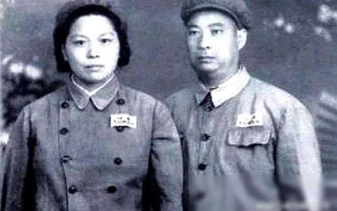 如何查军区电话，方法与注意事项，揭秘军区电话查询方法与注意事项