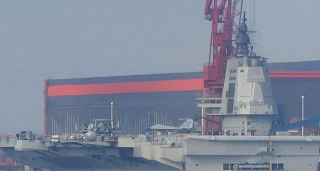 专家解读福建舰，中国海军迈向蓝水时代的里程碑，专家解读福建舰，中国海军蓝水时代的里程碑