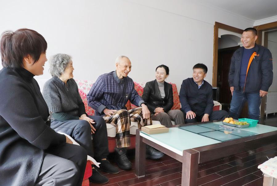 中国人民志愿军抗美援朝出国作战七十周年纪念章的寓意，抗美援朝七十周年纪念章，铭记历史，致敬英雄之魂
