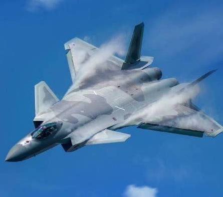 歼20、F-22与T-50，探索三种顶级战机的厉害之处，探索歼20、F-22与T-50三大顶级战机的独特优势与厉害之处