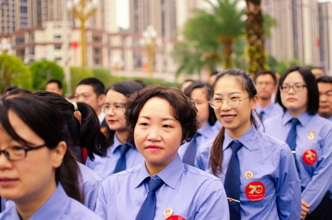 我军威武之师雄壮之师参加胜利日大阅兵，胜利日大阅兵，我军威武雄壮之师接受检阅