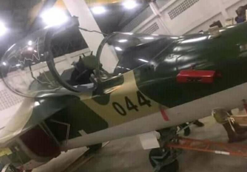 雅克-130教练机，揭秘其生产国的辉煌航空历程，雅克-130教练机背后的辉煌航空历程，生产国的航空历程揭秘
