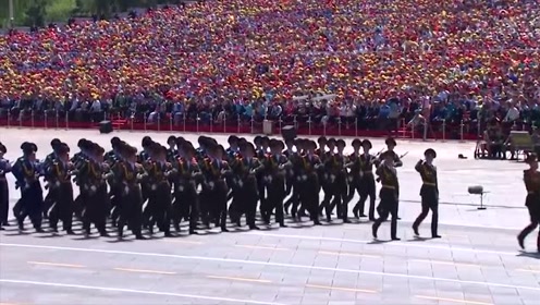 各国阅兵式正步，历史、传统与现代的交融，各国阅兵式正步，历史、传统与现代的交融展示