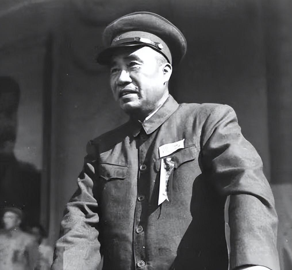 十大元帅谁打仗最厉害是谁，历史的解读与探究，揭秘历史，十大元帅谁最擅长打仗？深度解读与探究