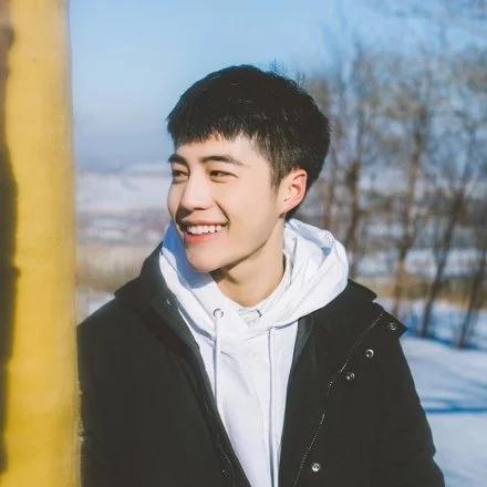 歼15战斗机与歼20战斗机，谁更胜一筹？，歼15与歼20战斗机，谁更胜一筹？对比解析