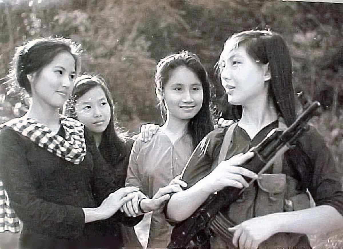 中国女兵在越南施熏，一段跨越国界的传奇故事，中国女兵在越南施熏，跨越国界的传奇友谊