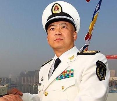 部队长与军长的区别，职责、权力及组织结构的差异，部队长与军长，职责、权力及组织结构的差异详解