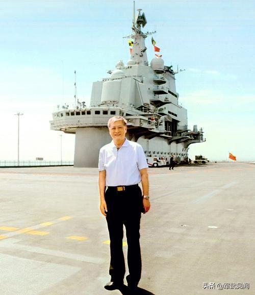 瓦良格号当时有发动机吗？——探究历史背后的真相，瓦良格号历史真相探究，当时是否配备发动机？