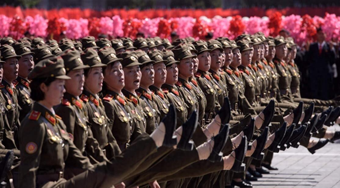 朝鲜盛大阅兵式，展现国家力量与荣耀，朝鲜盛大阅兵式彰显国家力量与荣耀
