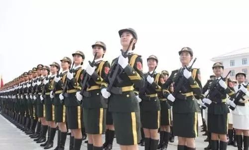 仪仗队女兵的职责与贡献，仪仗队女兵的使命与贡献