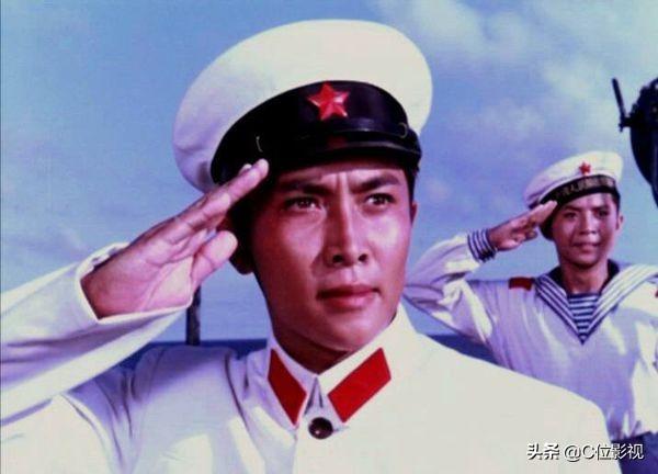中国海军的辉煌七十年，荣耀与未来展望，中国海军七十年辉煌历程，荣耀回顾与未来展望