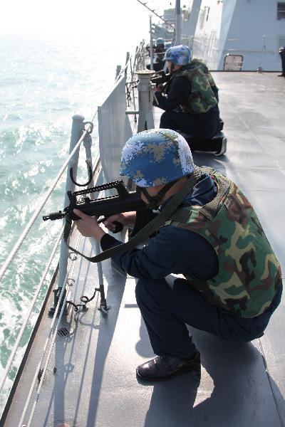 中国海军在打击海盗行动中的关键角色，中国海军在打击海盗行动中的关键作用