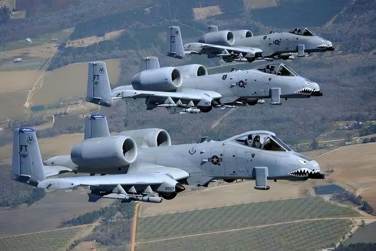 A-10攻击机，对地攻击的主力之作，A-10攻击机，对地攻击的主力典范