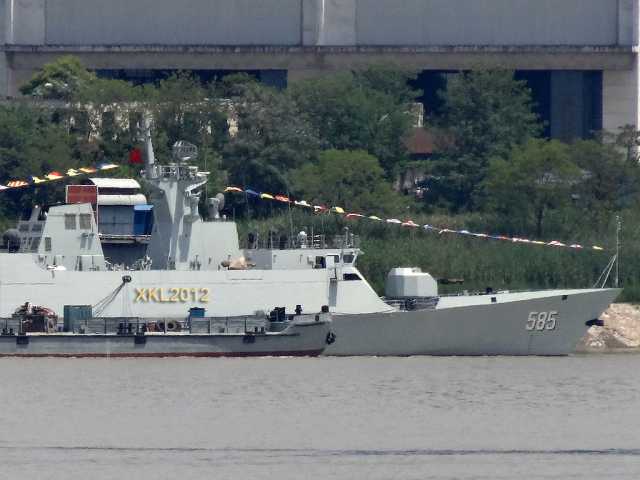 中国056型护卫舰，深V长桥楼船型的试航信号，中国056型护卫舰试航，深V长桥楼船展现海上实力