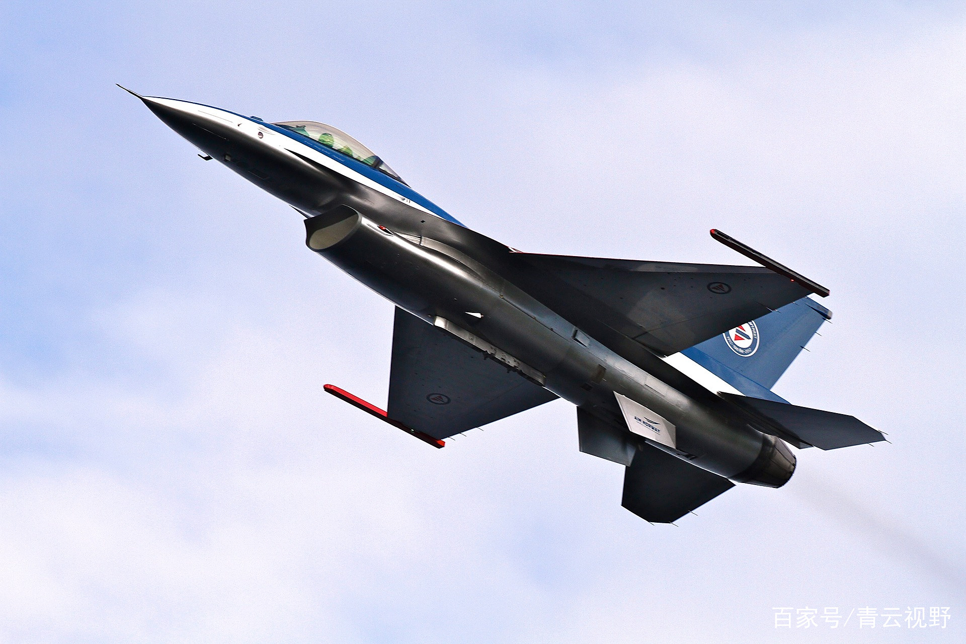 揭秘F-16代号背后的故事，从设计到影响的多维度解析，F-16战斗机的多维解析，代号背后的故事与设计影响探讨