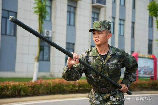 王宗玮当兵时的兵种探究，王宗玮当兵时的兵种揭秘