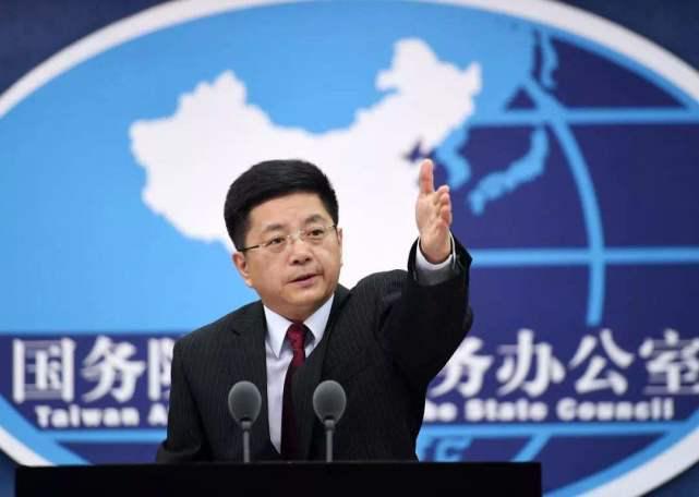 两岸军事关系越来越紧张，挑战与应对，两岸军事关系紧张，挑战与应对策略
