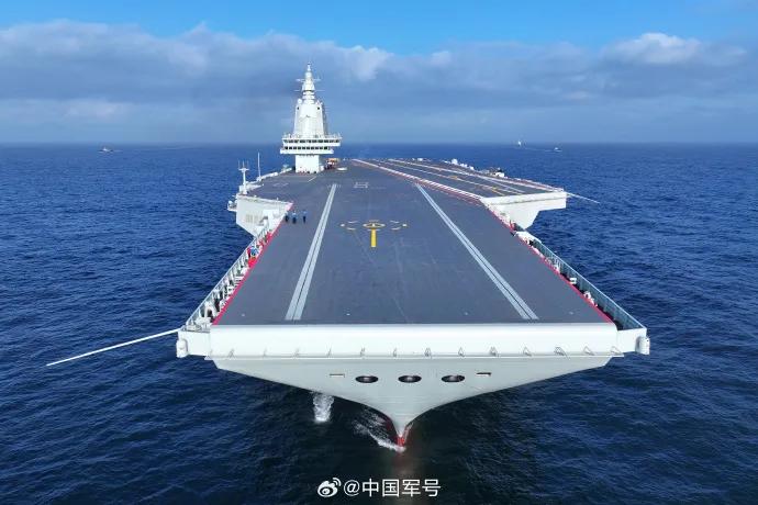 中国第三艘航母的舷号，走向海洋强国的坚实步伐，中国第三艘航母舷号揭晓，迈向海洋强国的坚定步伐