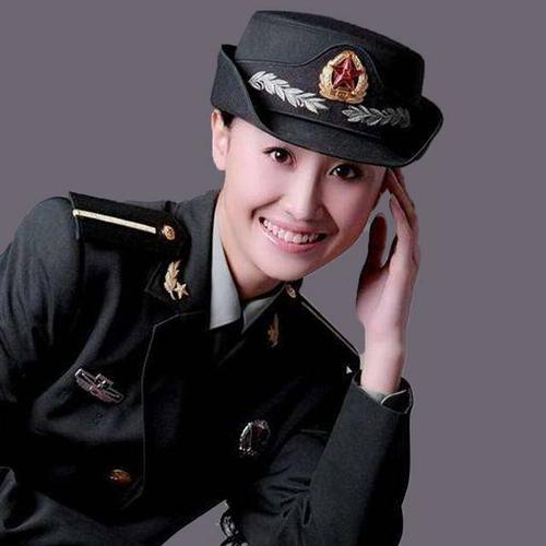 中国女兵，帅气头像展现时代风采，中国女兵帅气头像，时代风采的铿锵玫瑰