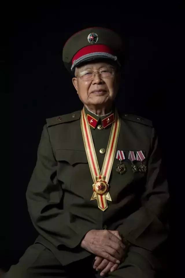 八一勋章名单大全，荣耀与传承的历程，八一勋章获得者名单，荣耀传承的历程