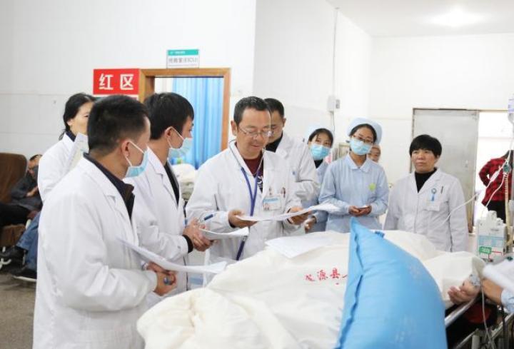 揭秘，揭秘阅兵总指挥——XXXX年的荣耀与担当，揭秘阅兵总指挥背后的荣耀与担当，XXXX年的壮丽瞬间