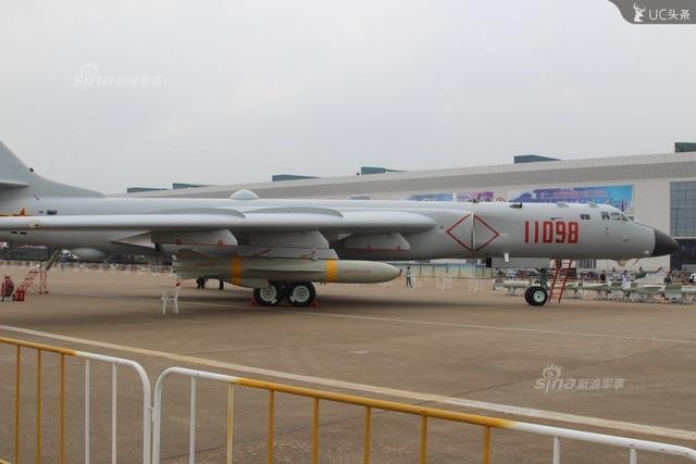 探索未来航空科技，轰-6G驾驶舱的革新之旅，轰-6G驾驶舱革新之旅，探索未来航空科技