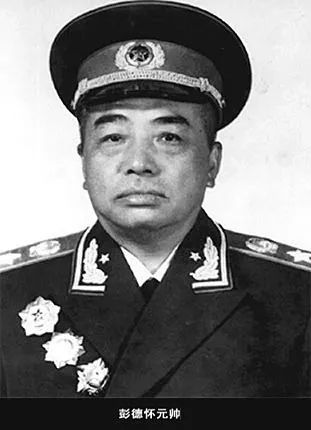 志愿军司令员和政治委员，战争年代的领航者与守护者，战争年代的领航者与守护者，志愿军司令员和政治委员的传奇故事