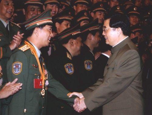 丁晓兵晋升仪式，荣耀与责任的象征，丁晓兵晋升仪式，荣耀与责任的交汇