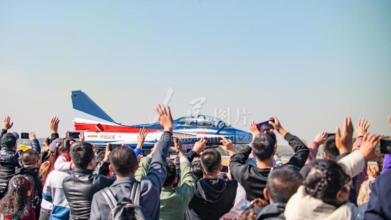 中国空军，成立时间及其深远内容，中国空军成立历程及其深远影响