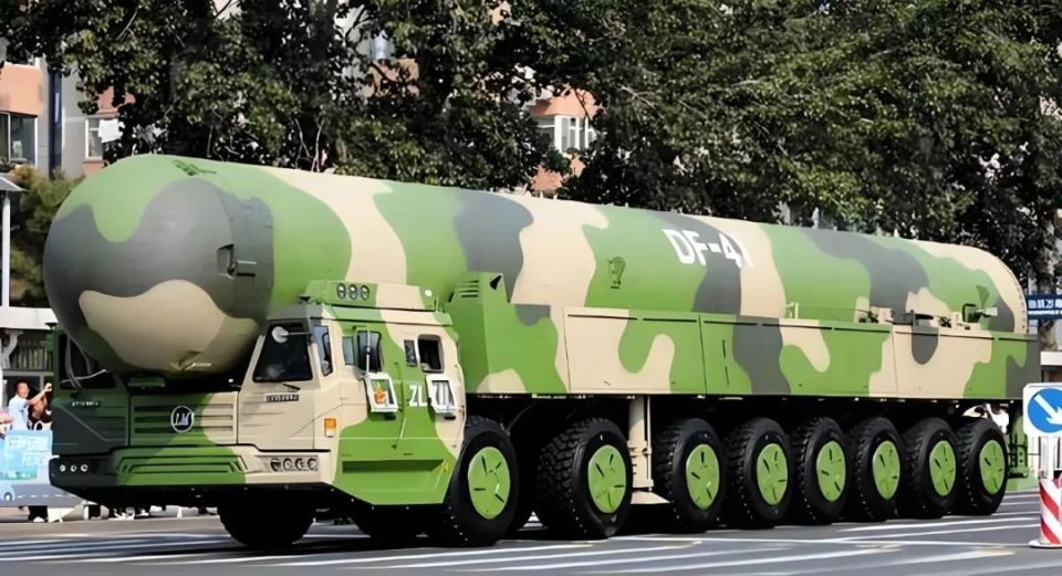 东风-41弹道导弹，中国国防力量的骄傲，东风-41弹道导弹，中国国防力量的坚实支柱