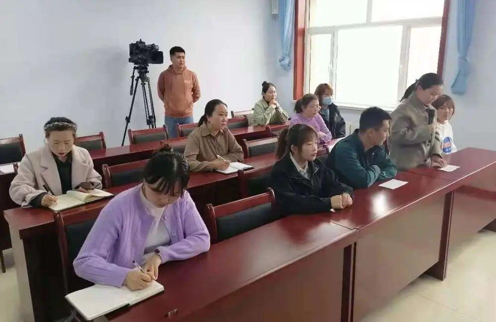 新闻发布会的意义，塑造透明社会，促进信息交流与共享，塑造透明社会，新闻发布会推动信息交流与共享的重要性