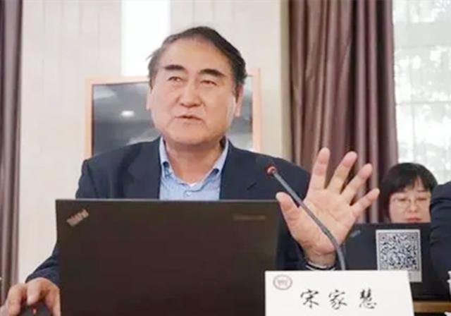 瓦良格号遭遇土耳其讹诈风波，真相揭秘与事件反思，瓦良格号遇阻土耳其，真相揭秘与事件反思