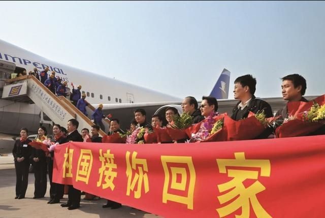 利比亚空军撤侨视频，展现国家力量与民众情感，利比亚空军撤侨行动，国家力量与民众情感的展现