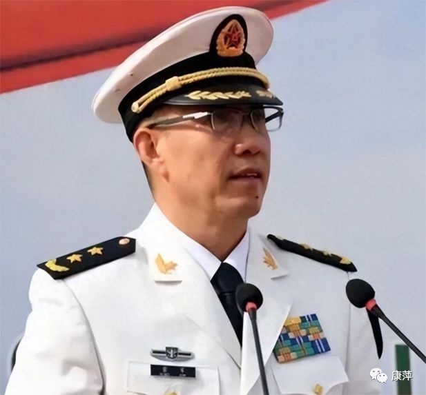 探索中国海军力量，一位海军大校与155舰政委的历程，中国海军力量探索之旅，海军大校与155舰政委的历程