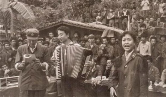 80年代军旅歌曲大全，时代的旋律与精神的传承，80年代军旅歌曲，时代的旋律与精神的传承集萃
