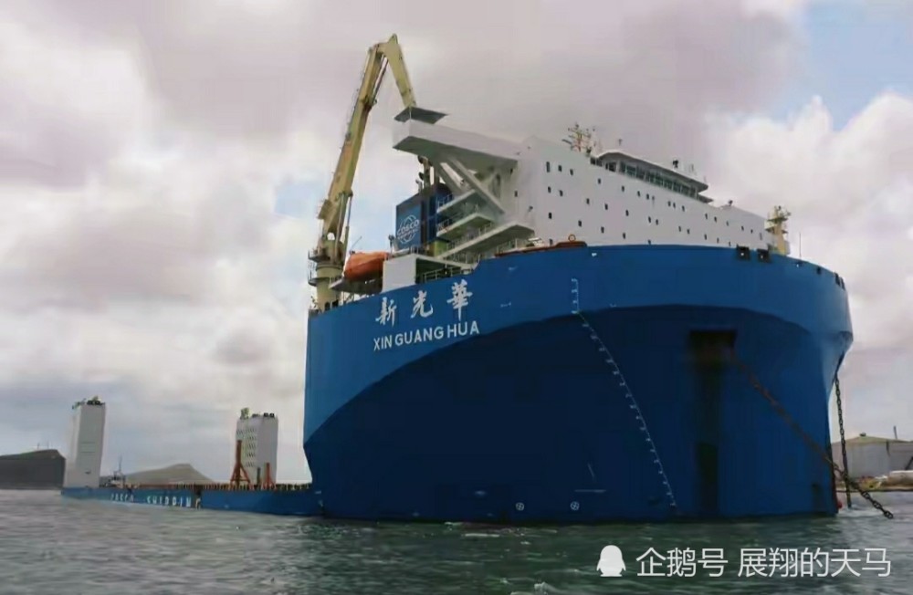 半潜船可移动式浮箱，革新海洋运输的潜力股，半潜船浮箱革新，海洋运输的潜力股揭秘