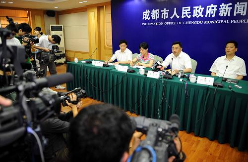 成都今日重大新闻，城市新动向与发展亮点，成都今日要闻，城市新动向与发展亮点揭秘