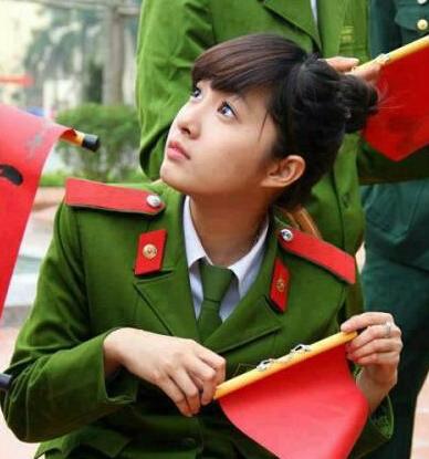 中国女兵图片大全高清图片，展现最美的风采，中国女兵高清图片大全，展现飒爽英姿与风采