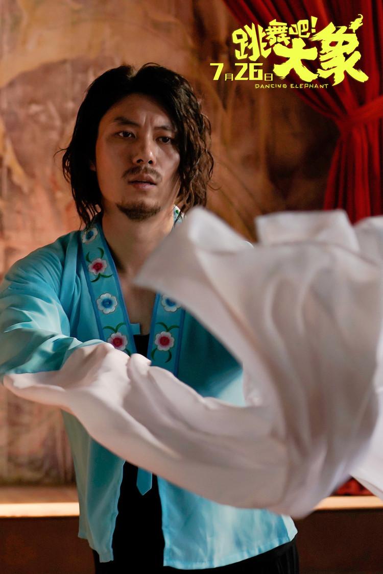凤凰卫视手机版，引领移动时代的新闻与娱乐新体验，凤凰卫视手机版，移动时代的新闻与娱乐引领者