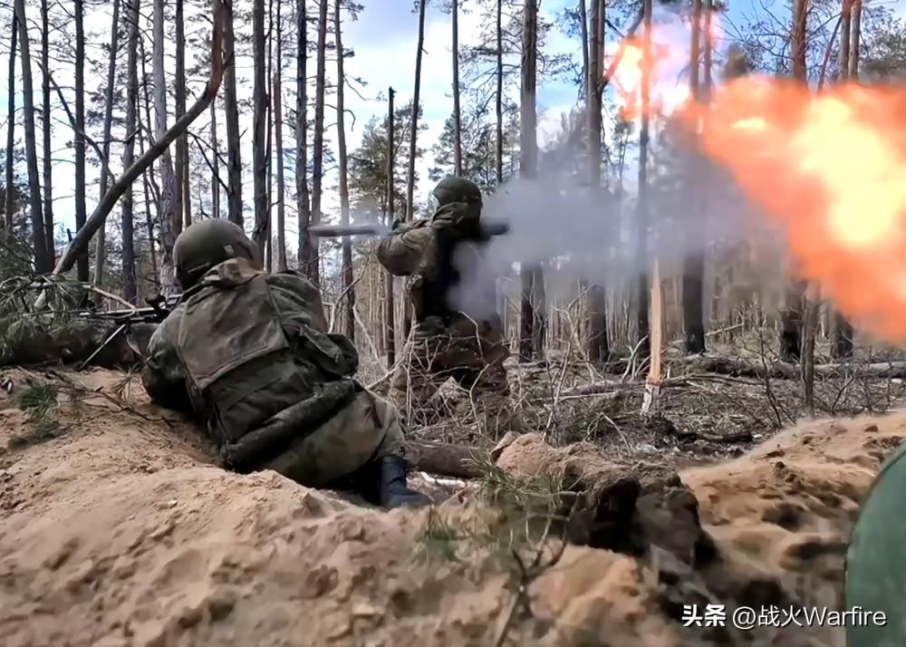 L118榴弹炮，威力与技术的完美结合，L118榴弹炮，威力与技术的巅峰结合