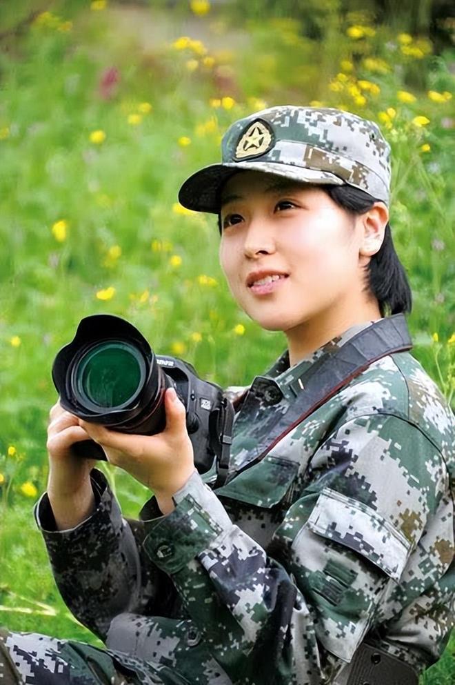 中国女兵谁最漂亮——论颜值背后的坚韧与力量，中国女兵的颜值与力量，坚韧之美背后的力量之星
