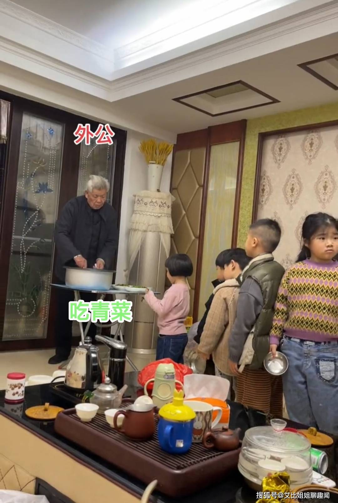 外婆的智慧与九图军事，小孙女的独特经历，外婆的智慧与九图军事，小孙女的独特经历探索